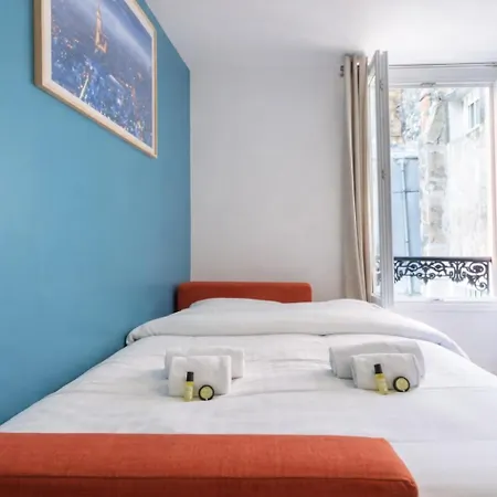 Appartamento Parisian Charm - Ideal For 3 Guests Parigi